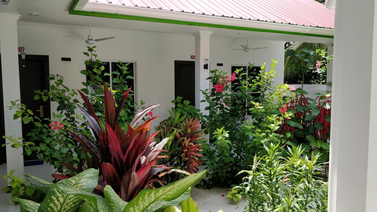 Athiriveli Hotel Thoddoo Exterior foto