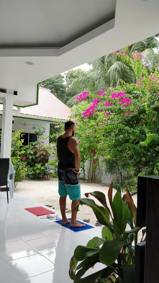 Athiriveli Hotel Thoddoo Exterior foto